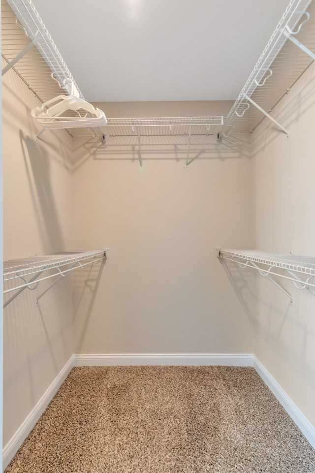 118 Alexander Blvd - Photo 5 of 19