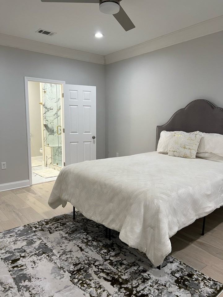1835 Louisa St - Photo 6 of 15