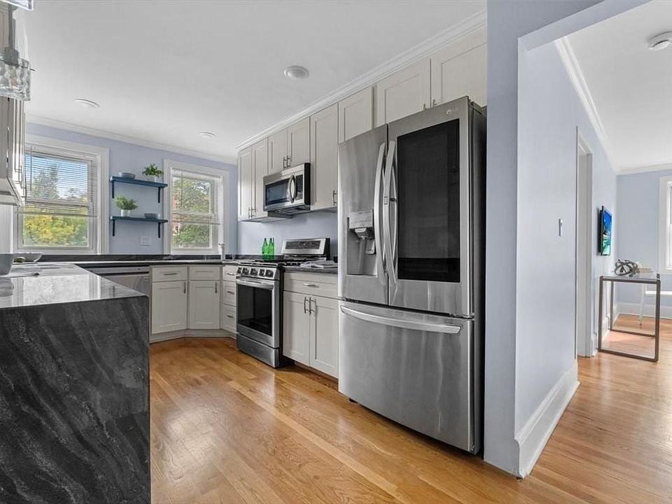 1 Catenacci Way #22 - Photo 6 of 19