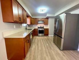 3035 S Palm Grove Ave - Photo 1 of 1