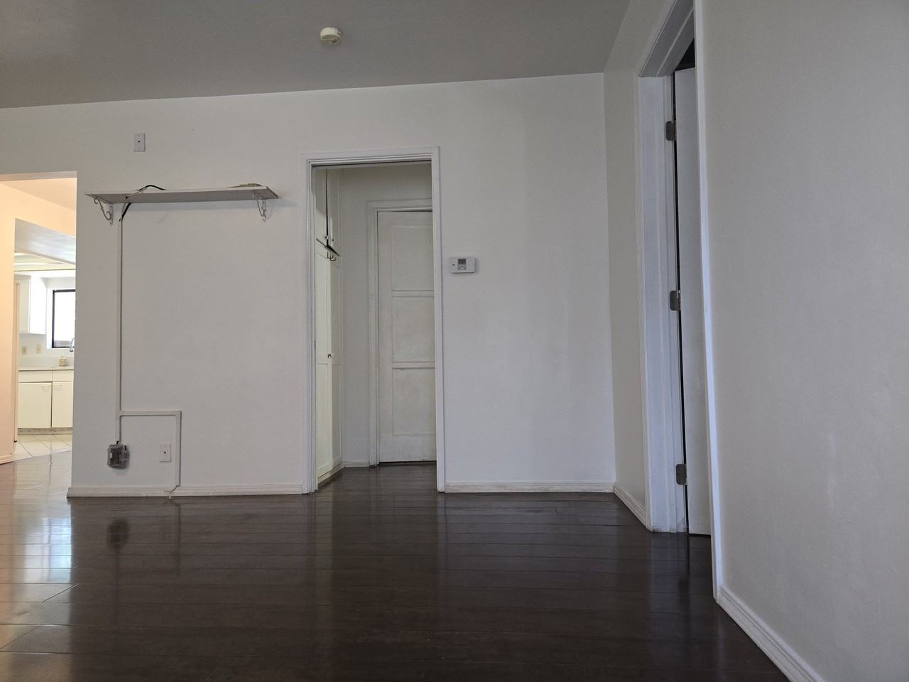 2817 Montezuma Ave - Photo 3 of 18