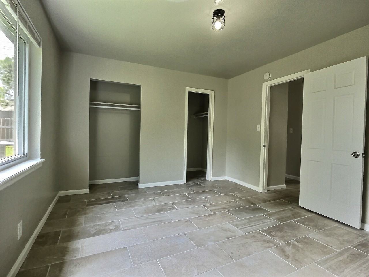 6120 S Madison Pl #A - Photo 2 of 11