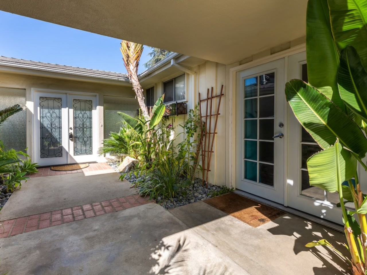 15707 Varden St #NA - Photo 4 of 42
