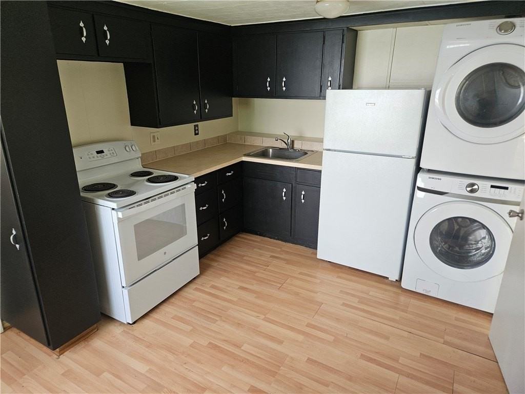 234B Allen St - Photo 2 of 9