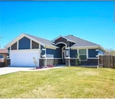 featured image of 1325 S Mccampbell St