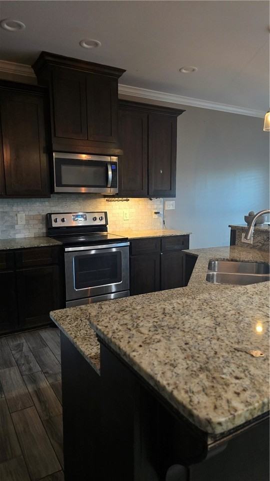 1325 S Mccampbell St - Photo 3 of 15