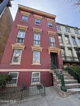 2 Madison Pl #1 - Photo 1 of 1