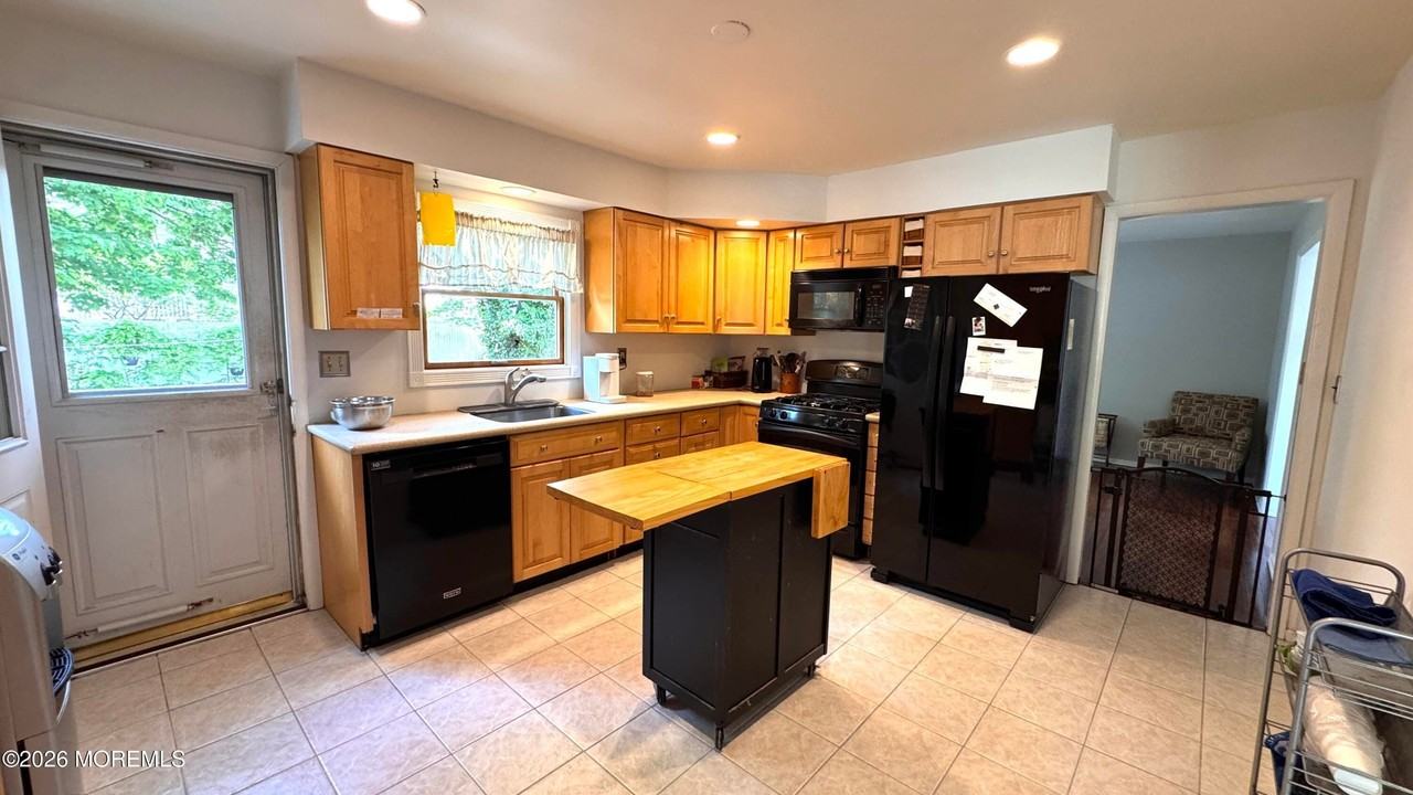 1210 Allaire Ave - Photo 7 of 16