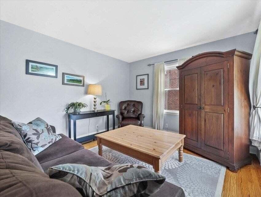 4942 N Berkeley Blvd - Photo 5 of 25