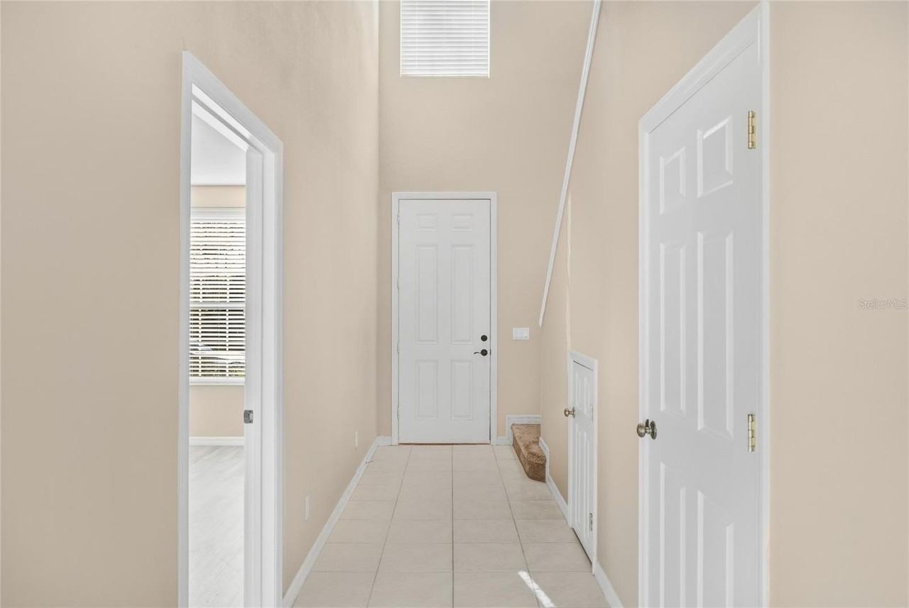11639 Old Florida Ln - Photo 3 of 29