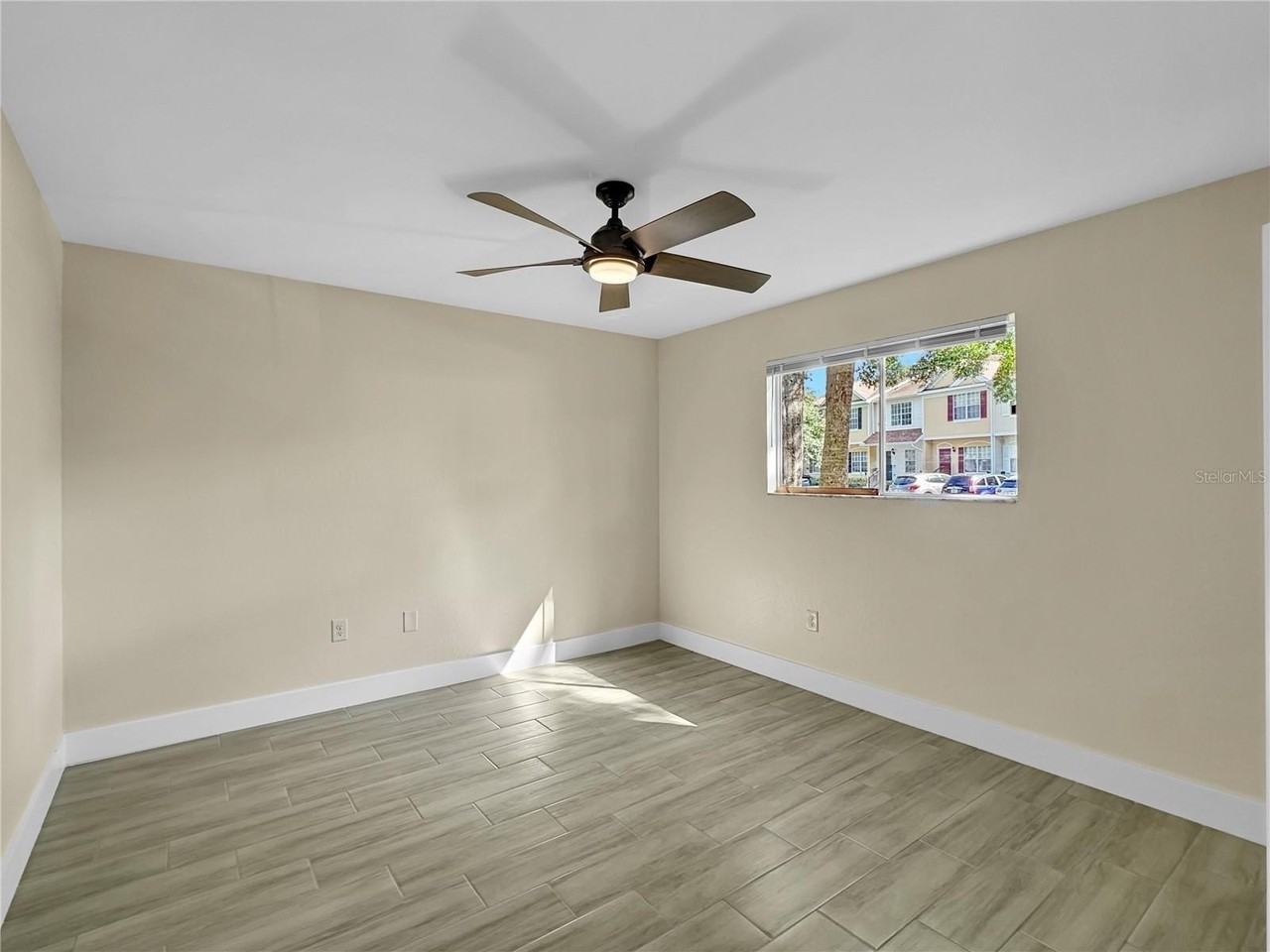 4126 Plantation Cove Dr #304 - Photo 7 of 13