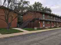 1900 W Knightsbridge Dr #1A - Photo 1 of 1