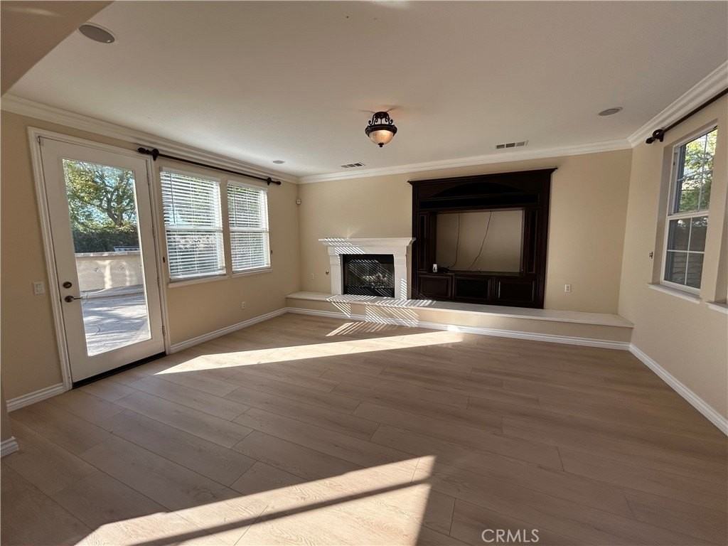253 Bellafonte Ct - Photo 7 of 20