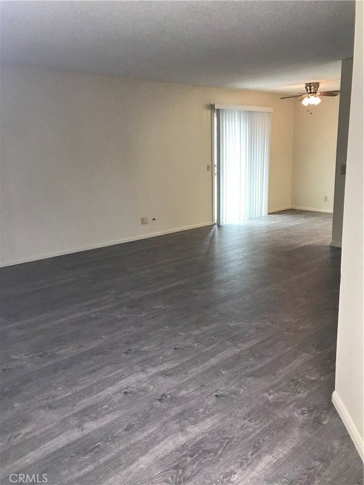 2129 Woodberry Ave #4 - Photo 2 of 11