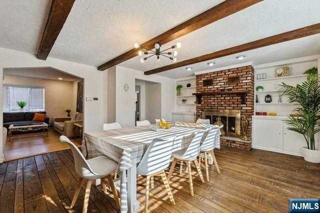 56 Morningside Ave - Photo 4 of 24