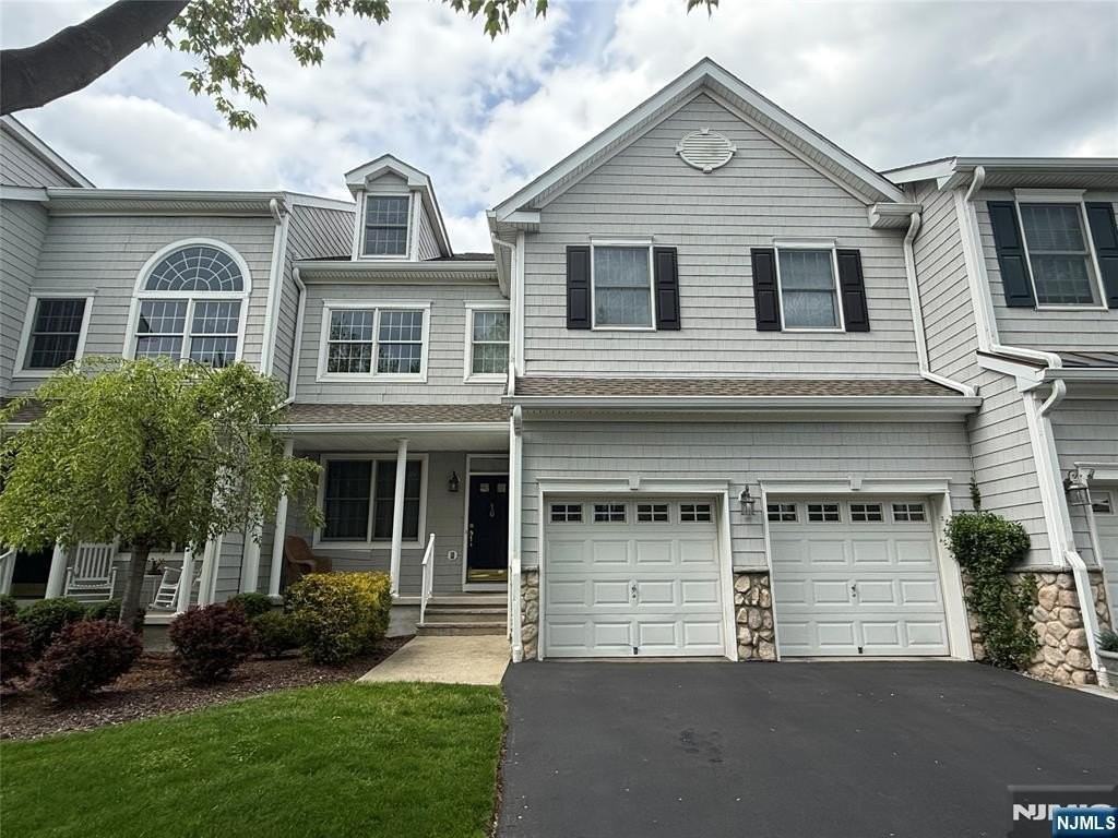 16 Spring Hollow Rd - Photo 2 of 2