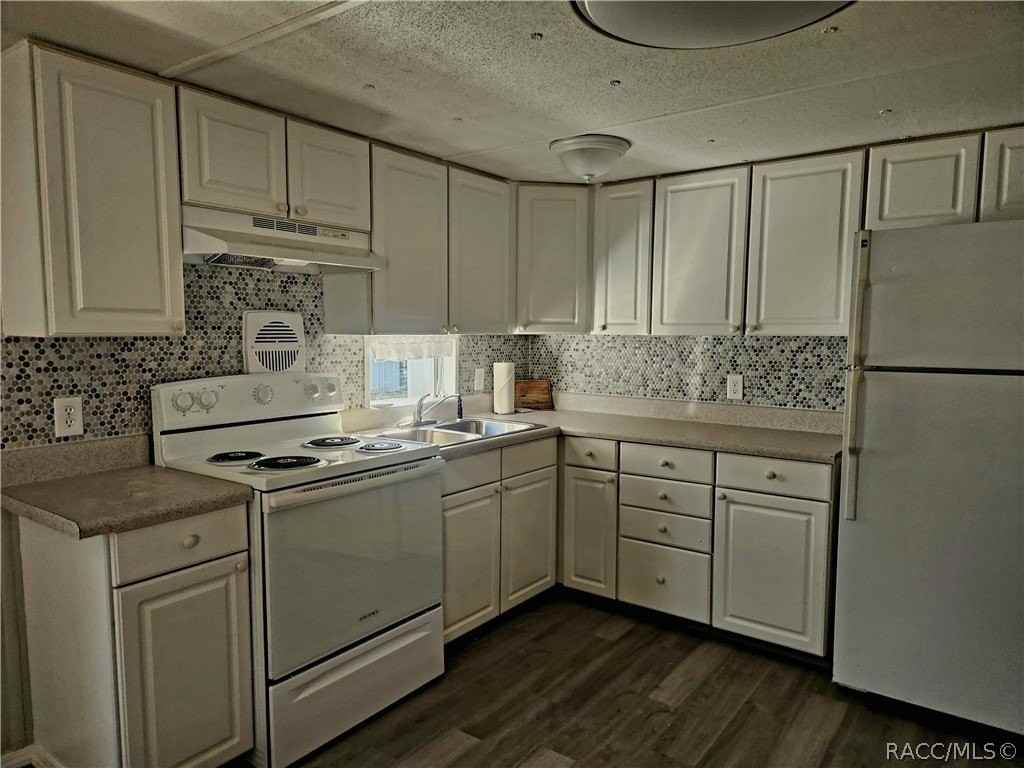 922 S Sunfish Ave - Photo 5 of 16