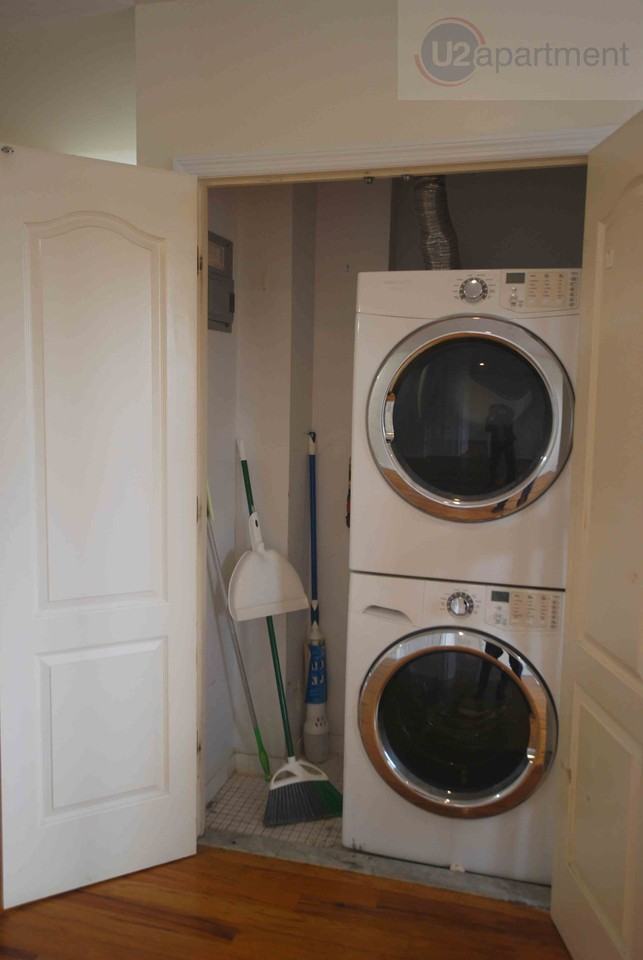598 Warren Street #2 - Photo 6 of 18