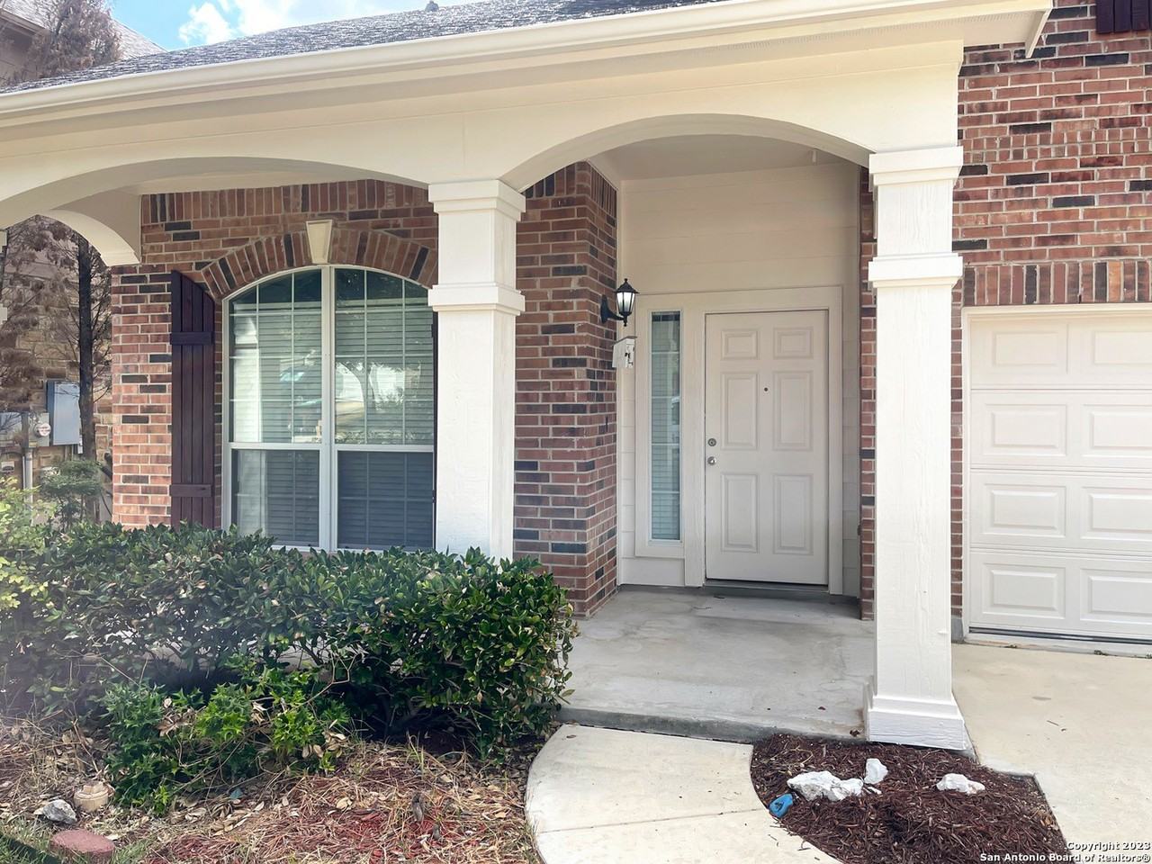 3638 Bennington Way - Photo 2 of 24