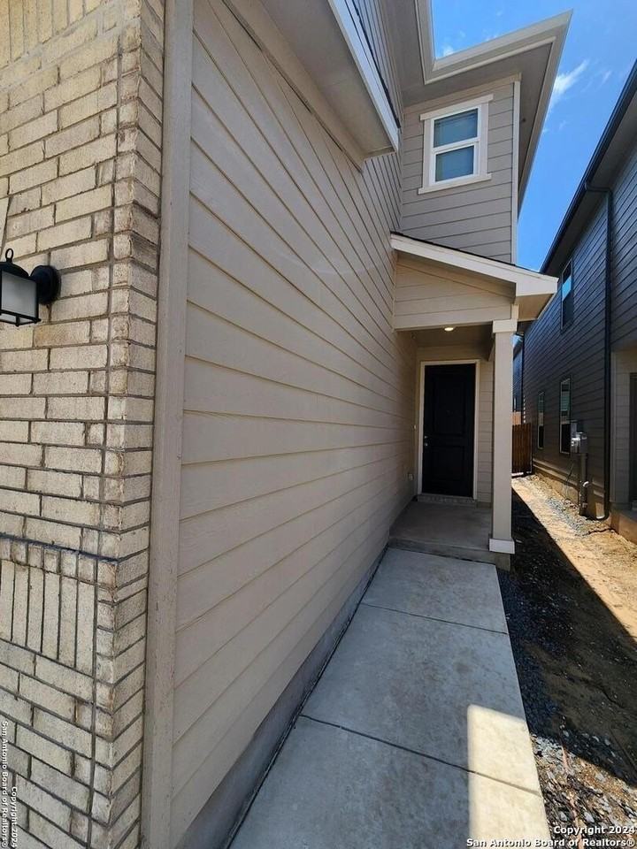 14839 Vance Jackson Rd #604 - Photo 3 of 24