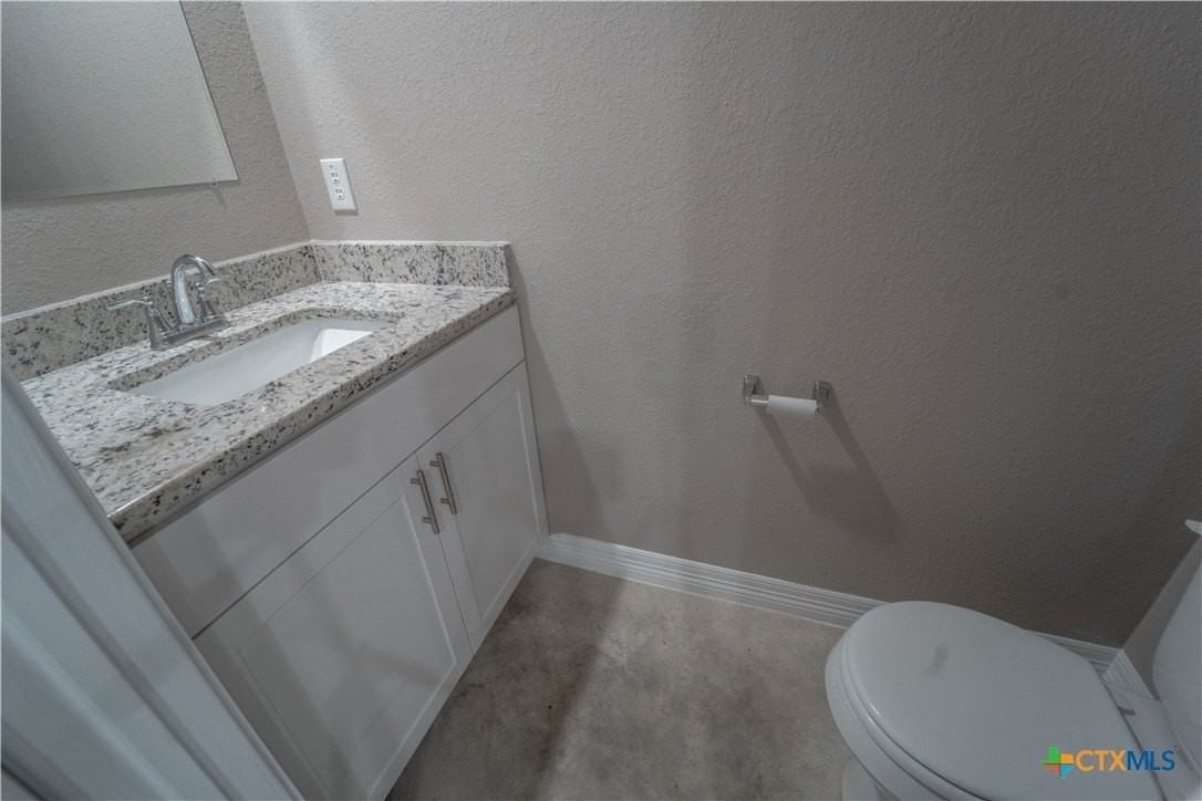 501 N 18th St #B - Photo 5 of 17