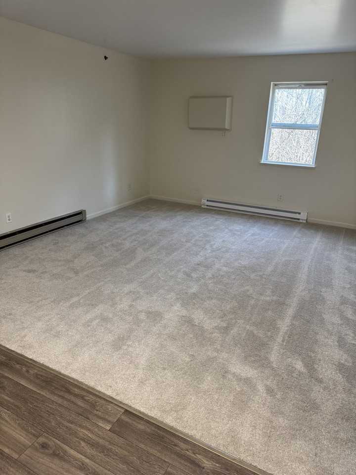 1130 Minns Dr #1130-8 - Photo 3 of 8