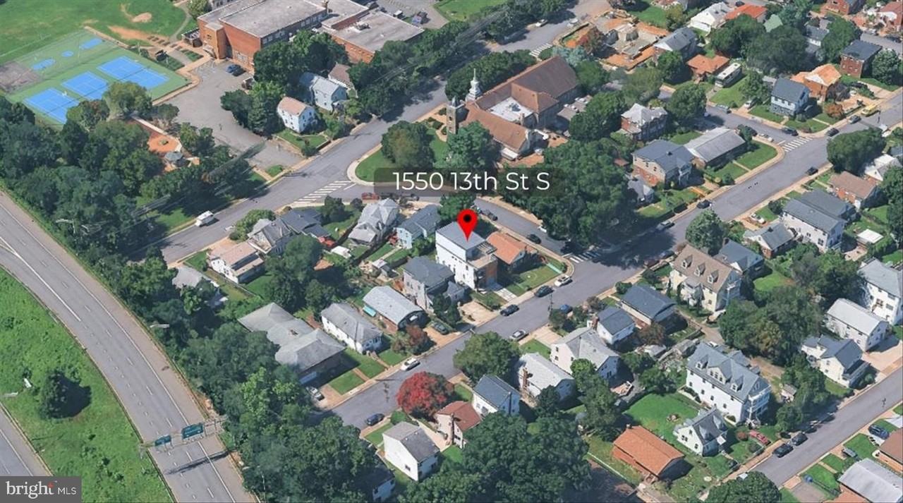 1550 13th St S - Photo 2 of 50