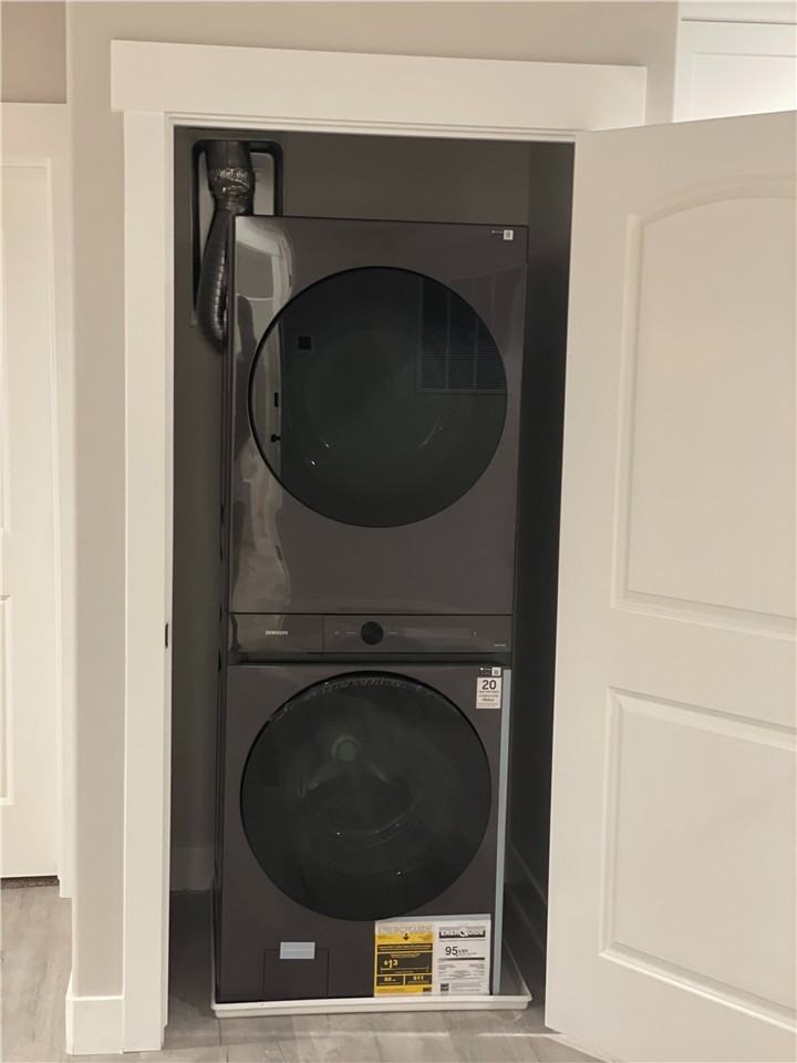 112 E Snowy Egret Ave - Photo 3 of 16