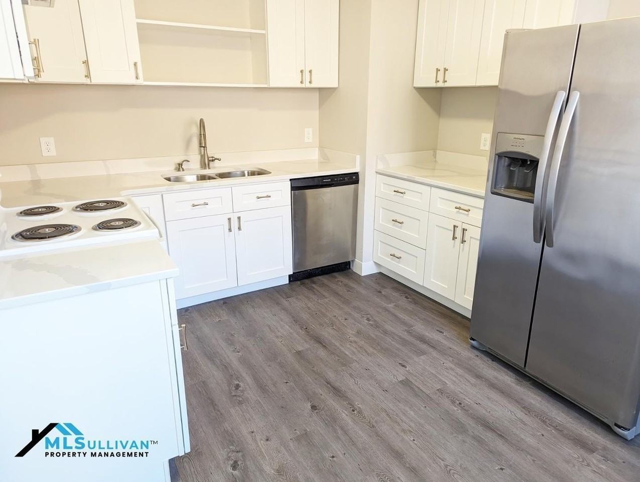 2414 Albany St - Photo 7 of 13