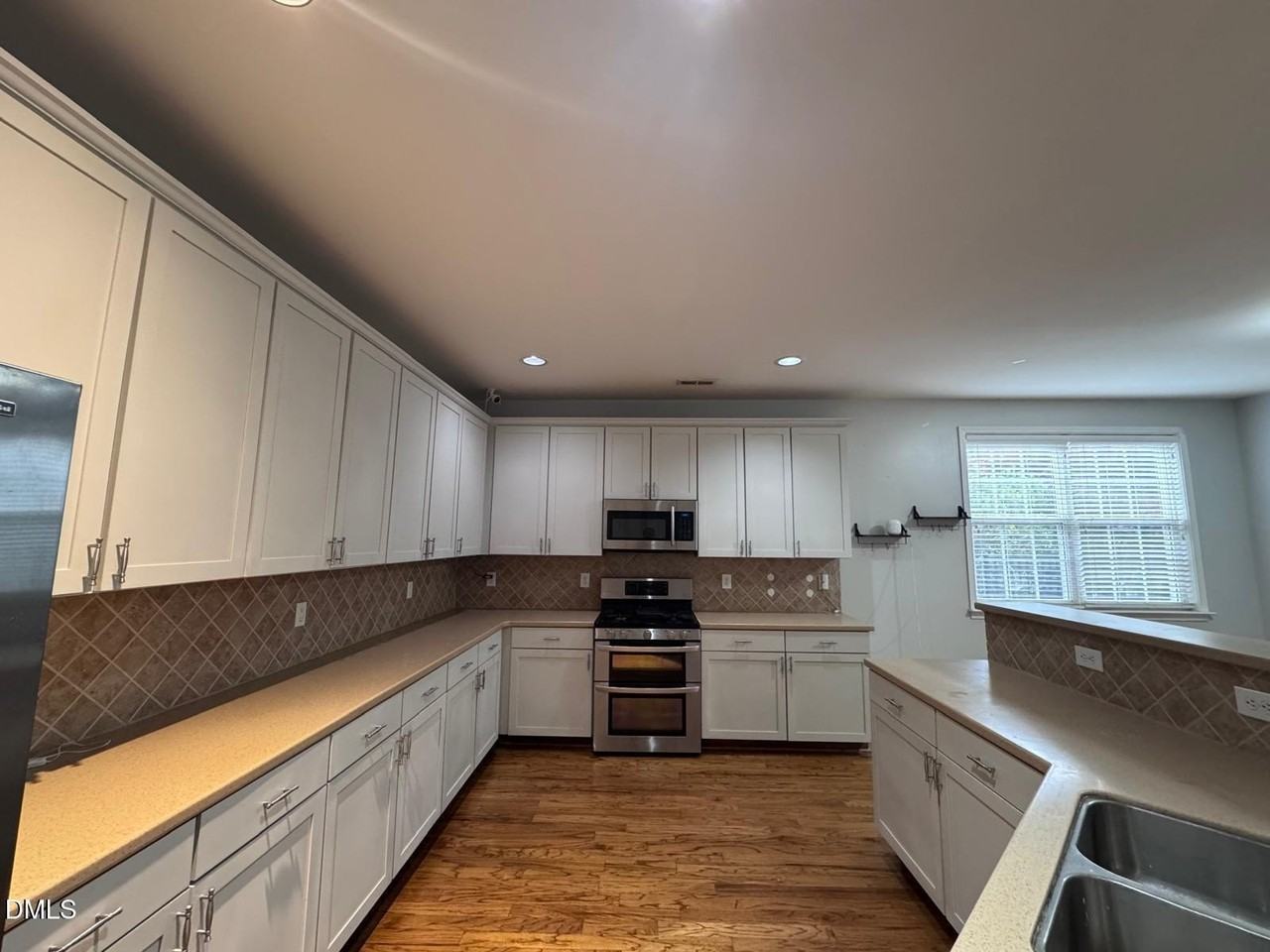 404 Byrams Ford Dr - Photo 5 of 45