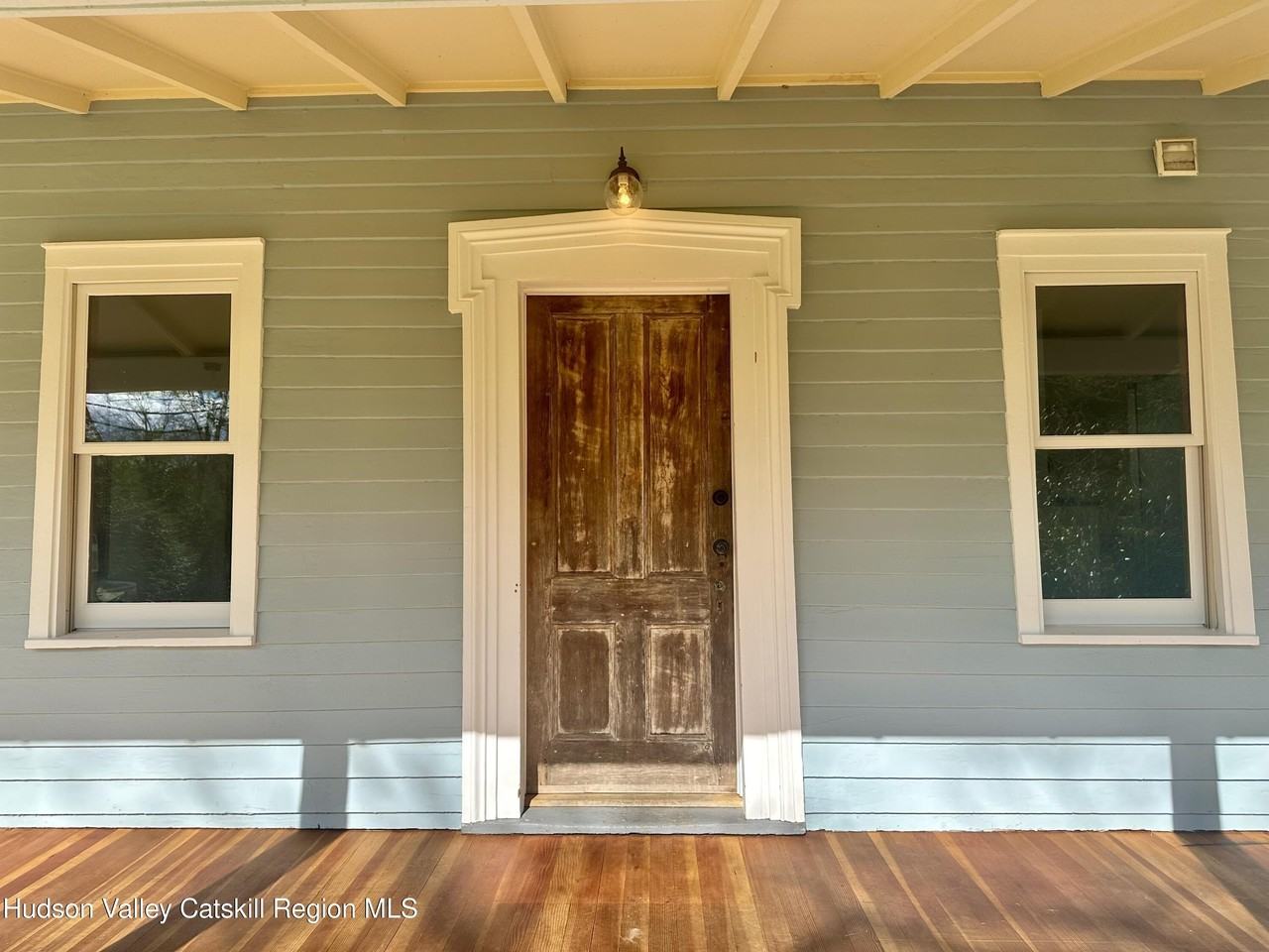 334 Fishcreek Rd - Photo 5 of 26