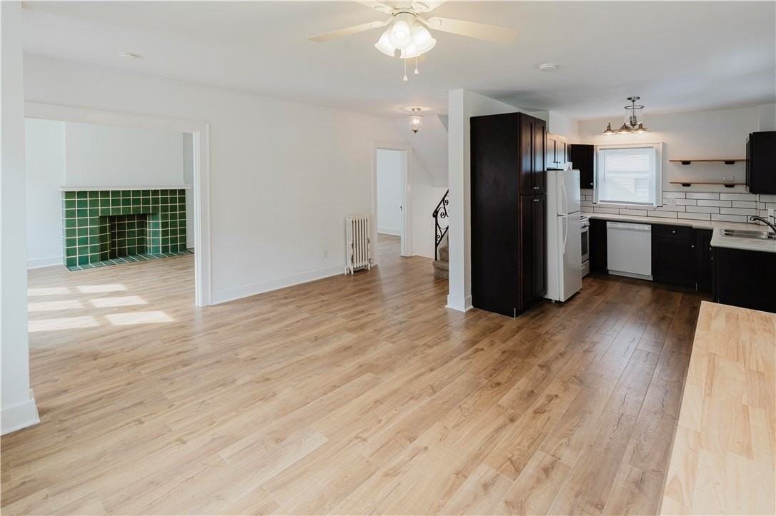 511 Woodbourne Ave - Photo 3 of 15