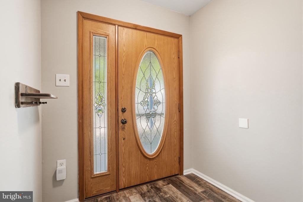 66 Fair Oaks Ct - Photo 4 of 40