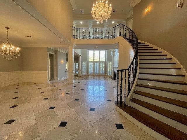 6341 Waggoner Dr - Photo 2 of 38