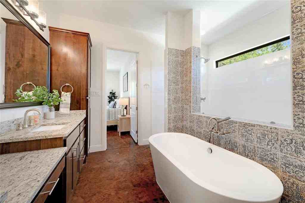 2471 George Pass - Photo 4 of 20