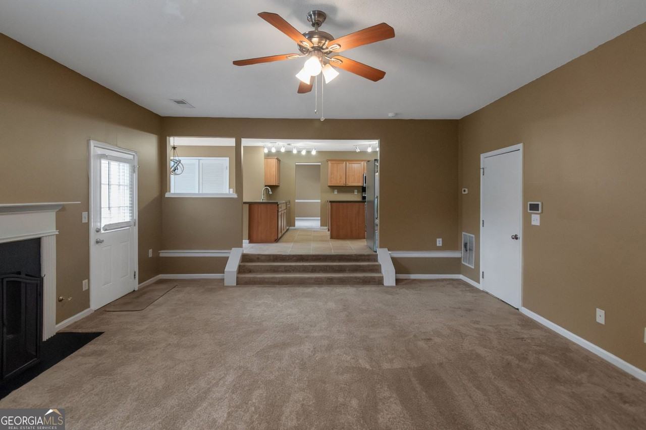 3117 Stonebridge Creek Dr - Photo 6 of 42