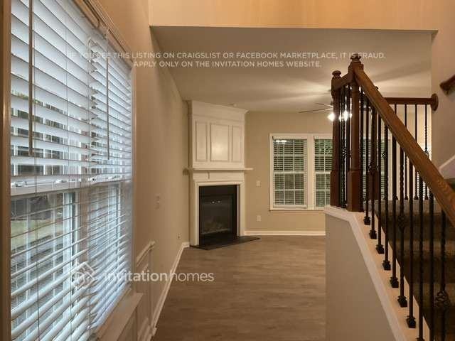 3241 Welmingham Dr Sw - Photo 3 of 18