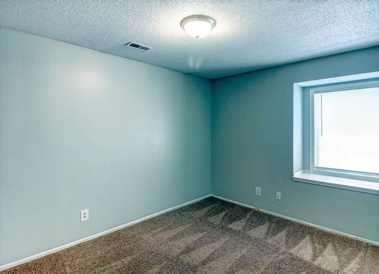 Autumn Place Apartments - Photo 7 of 25
