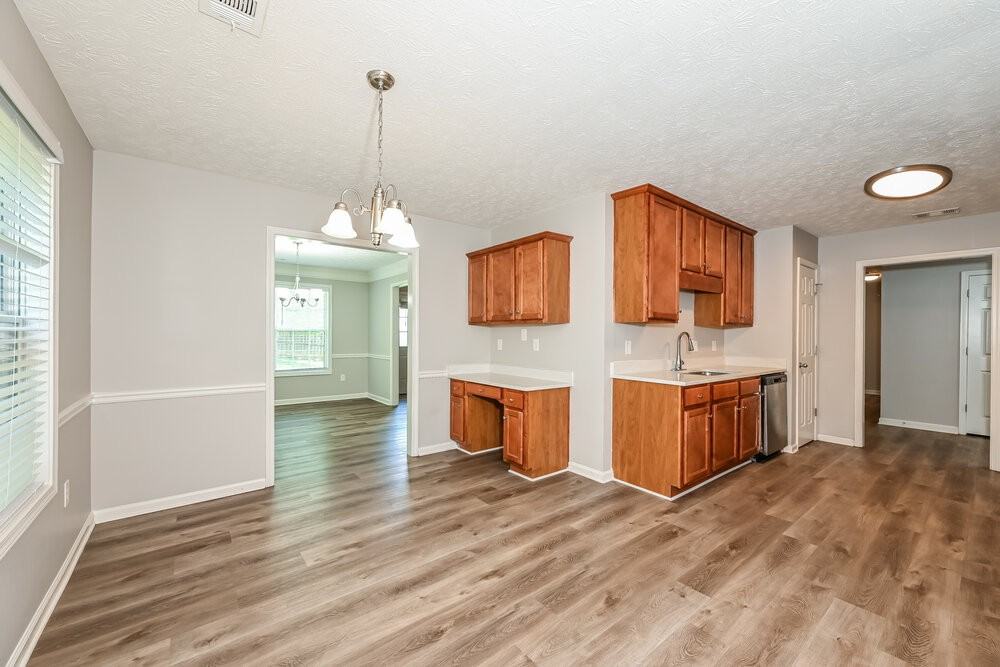3336 Bridle Brook Dr - Photo 6 of 16