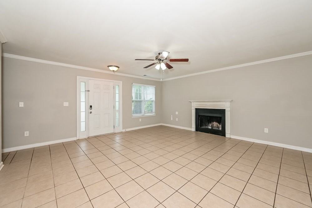 505 Walnut Woods Dr - Photo 3 of 16