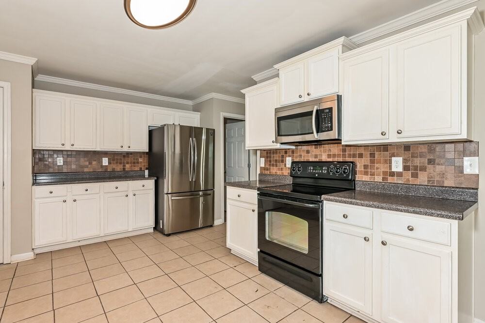 505 Walnut Woods Dr - Photo 7 of 16