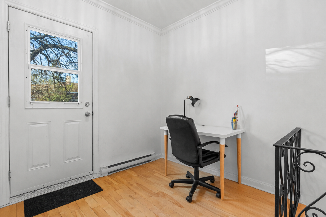 4603 Avenue Earnscliffe - Photo 7 of 10