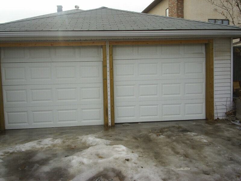 1231 Colgrove Avenue Northeast - Photo 2 of 9