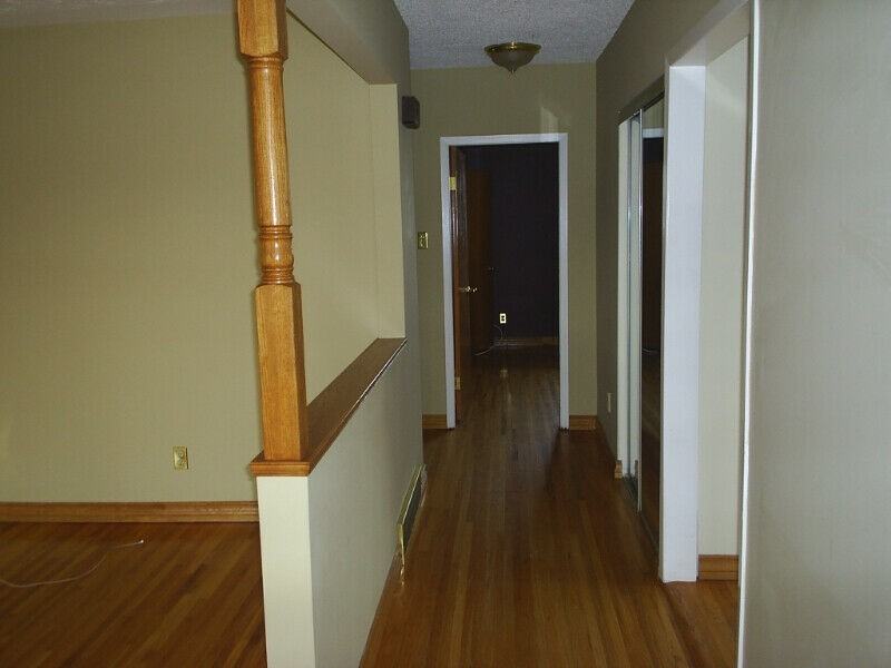 1231 Colgrove Avenue Northeast - Photo 6 of 9