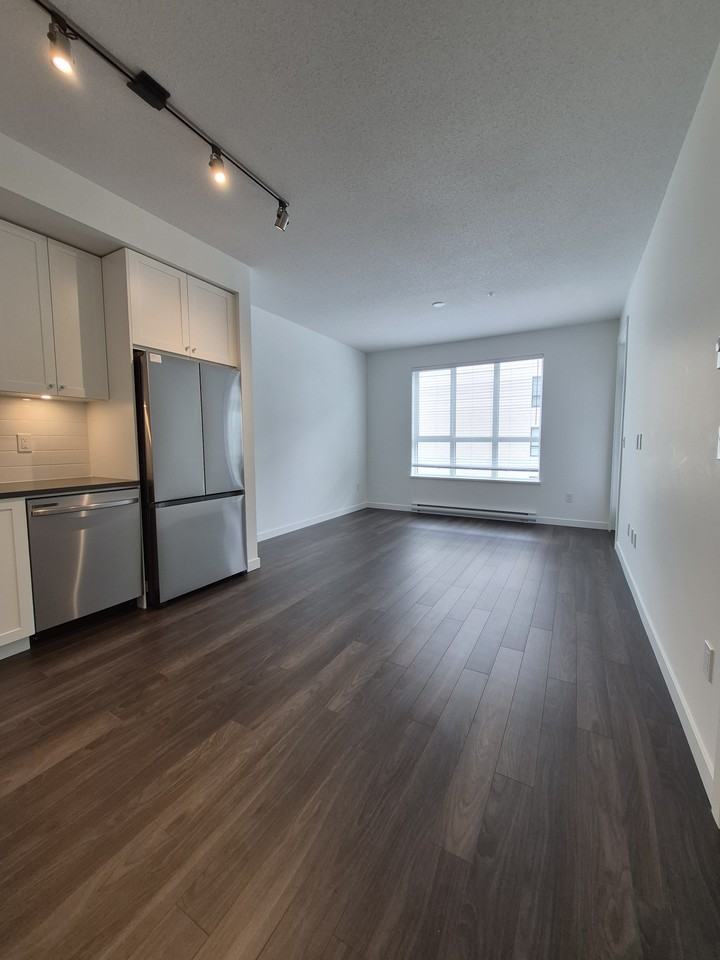 15735 85 Avenue #310 - Photo 5 of 25