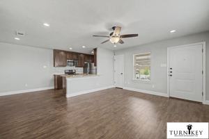 featured image of 142 Crossbow Ct