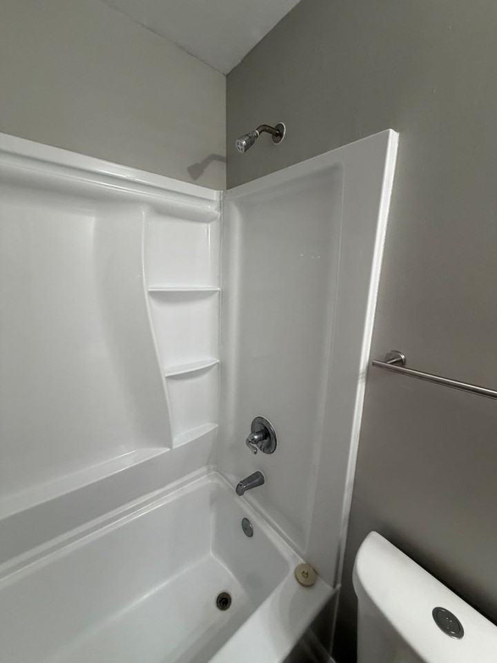 3388 Charlotte Rd - Photo 3 of 12