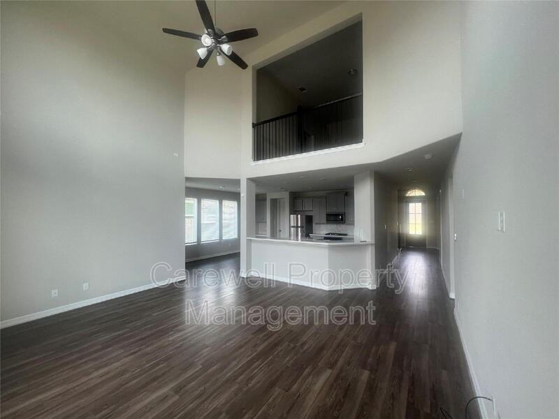 2638 Settler Hill Dr - Photo 4 of 24