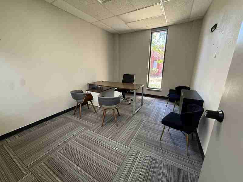 6303 Indiana Ave - Photo 6 of 7