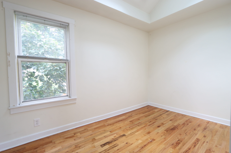2142 West 18th Place #2R - Photo 7 of 15